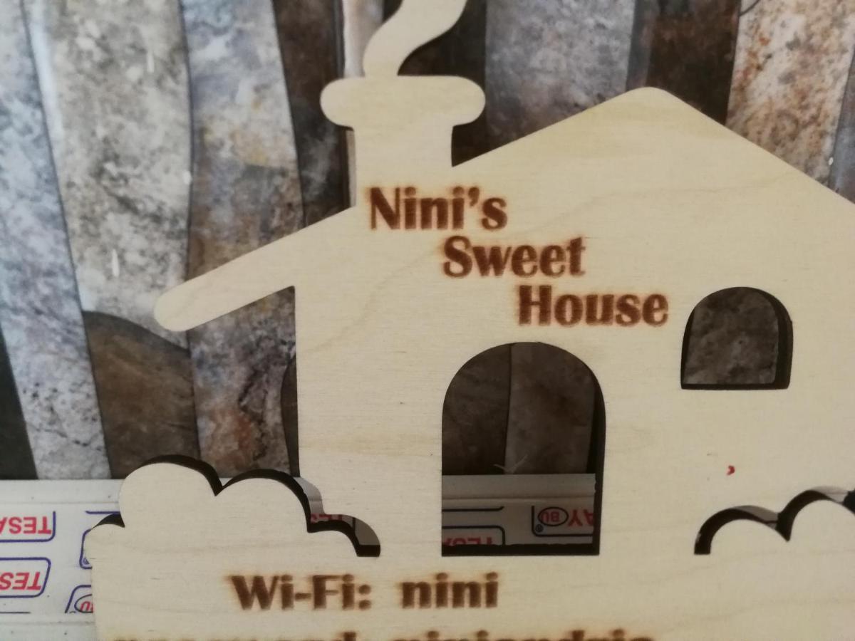 Nini'S Sweet House Hotel Matkhoji Bagian luar foto